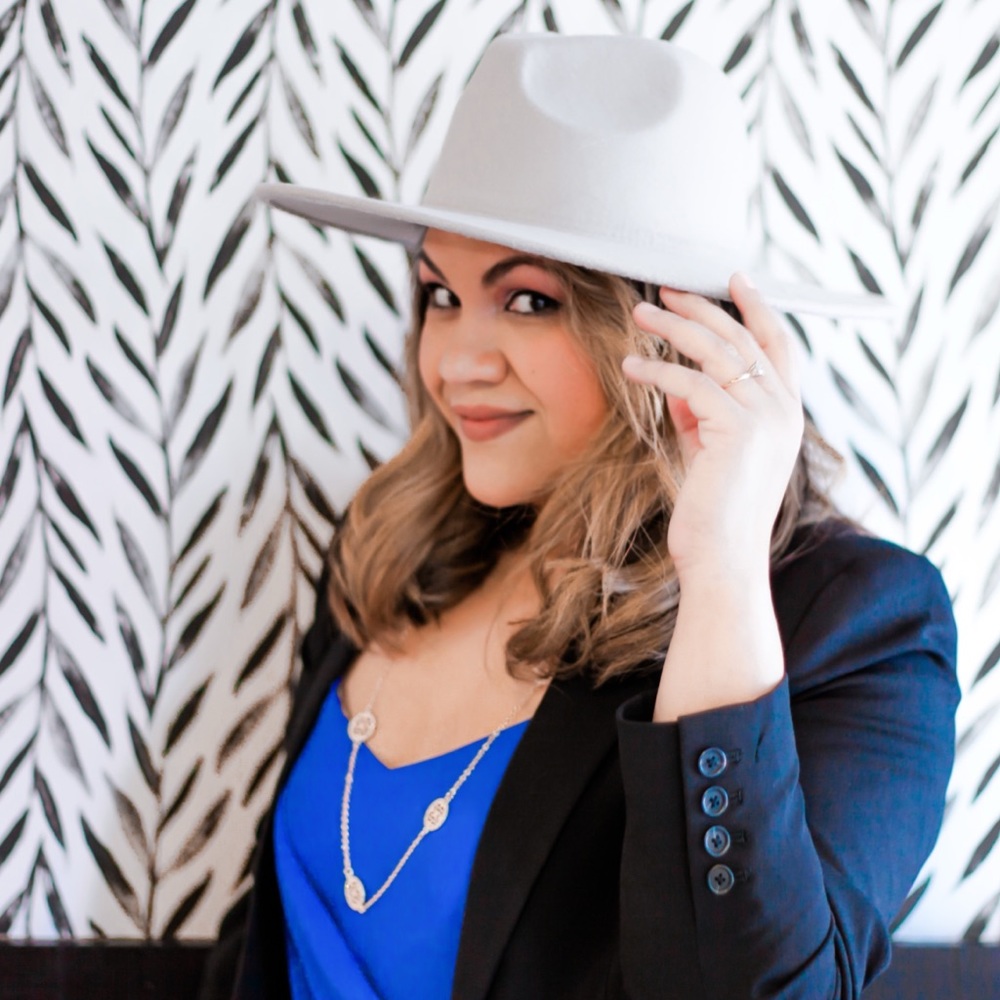 Meet your Posher, Nicole